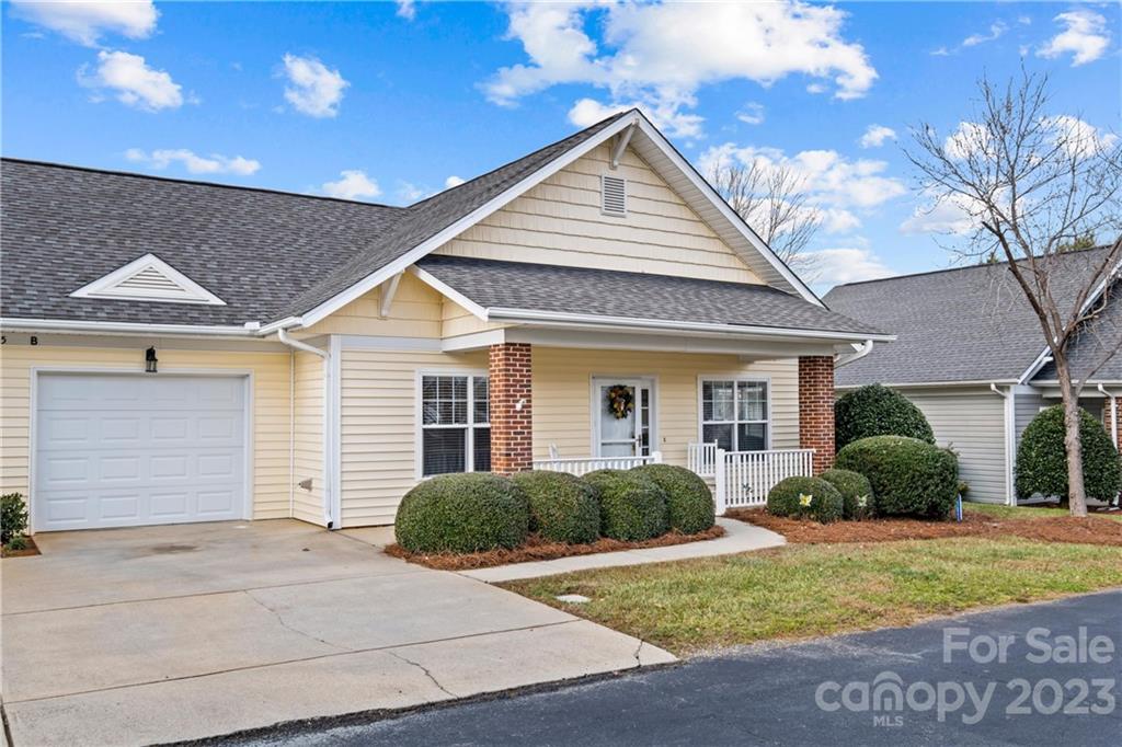 Village of Woodridge - Residential