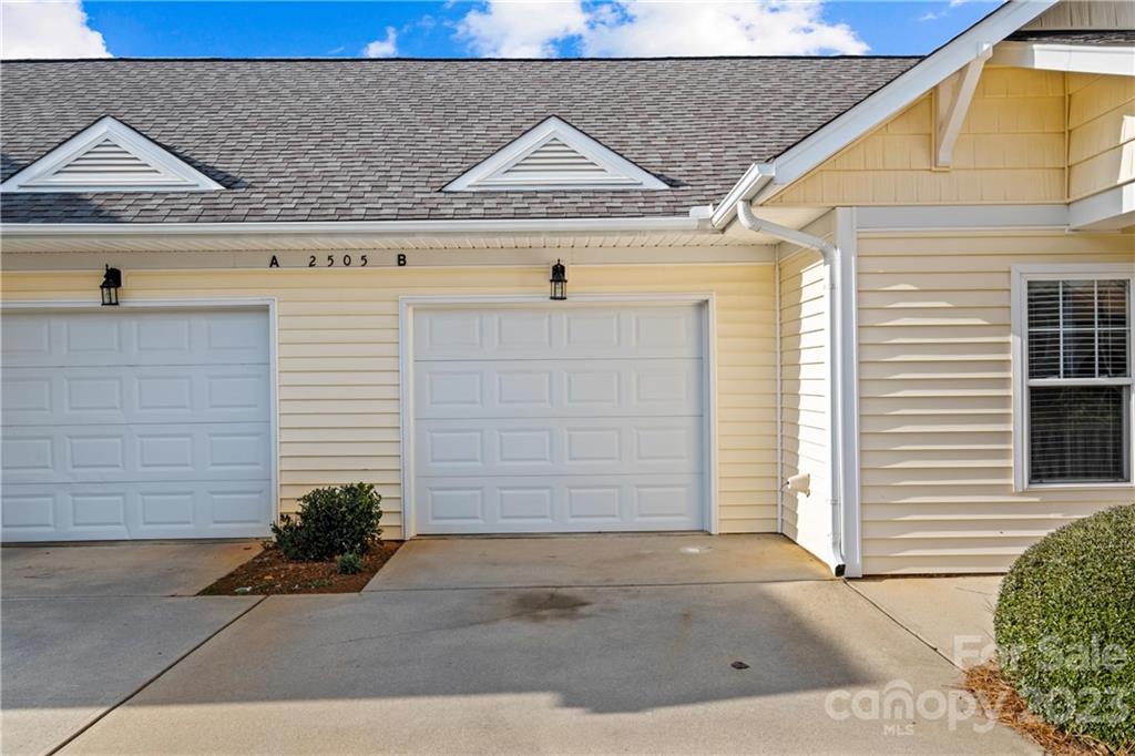 Village of Woodridge - Residential