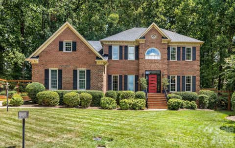 Photo of 5402 Flowering Dogwood Lane, Charlotte, NC 28270 (MLS # 4413846)