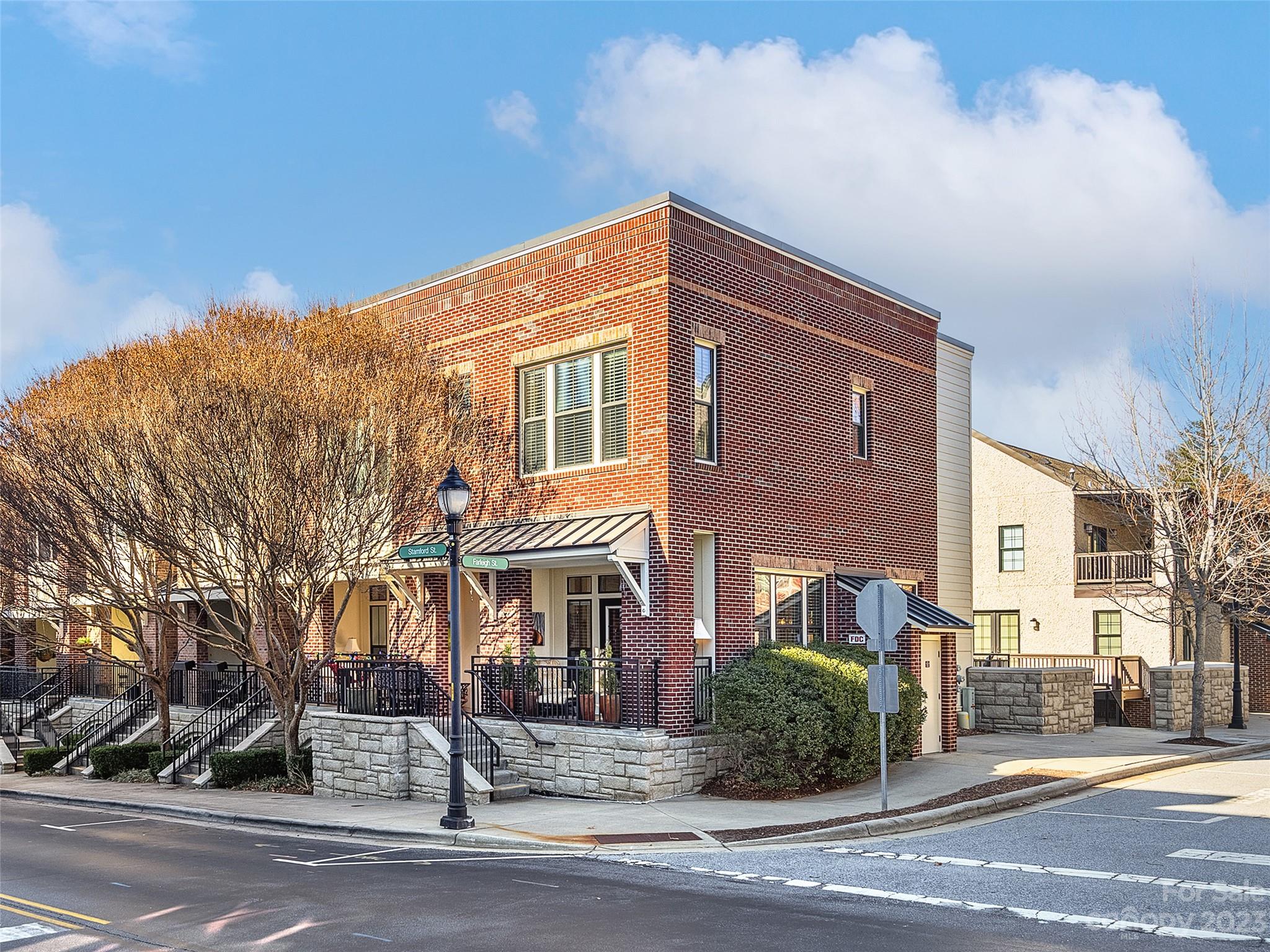 Biltmore Park Town Square - Residential