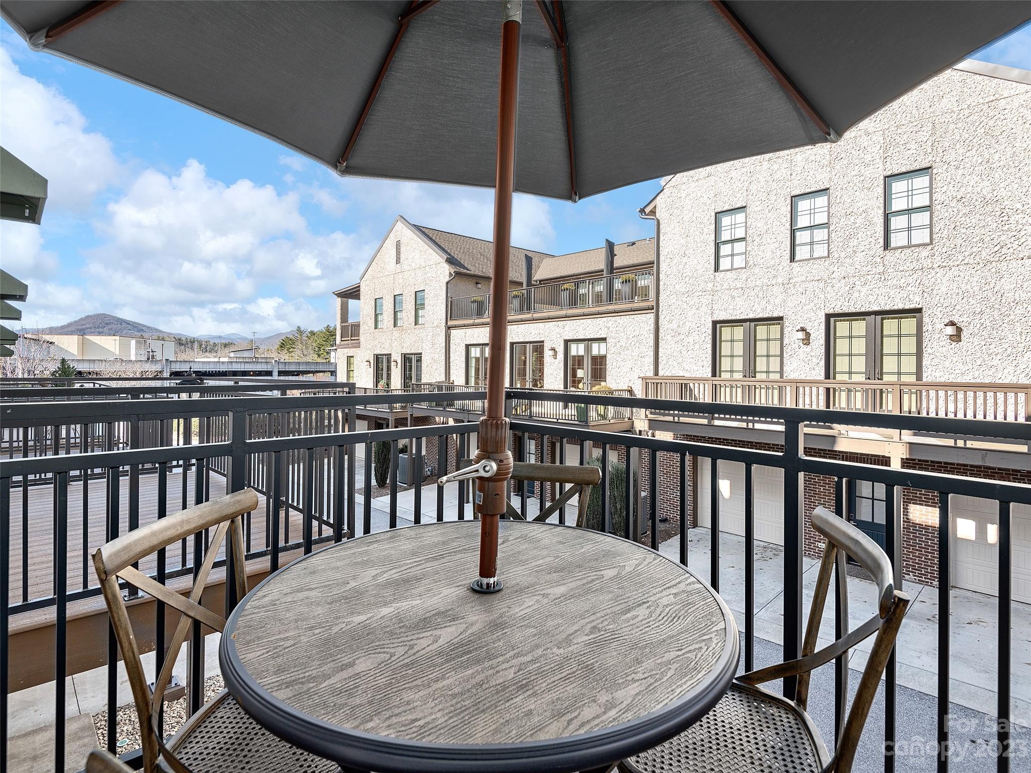 Biltmore Park Town Square - Residential