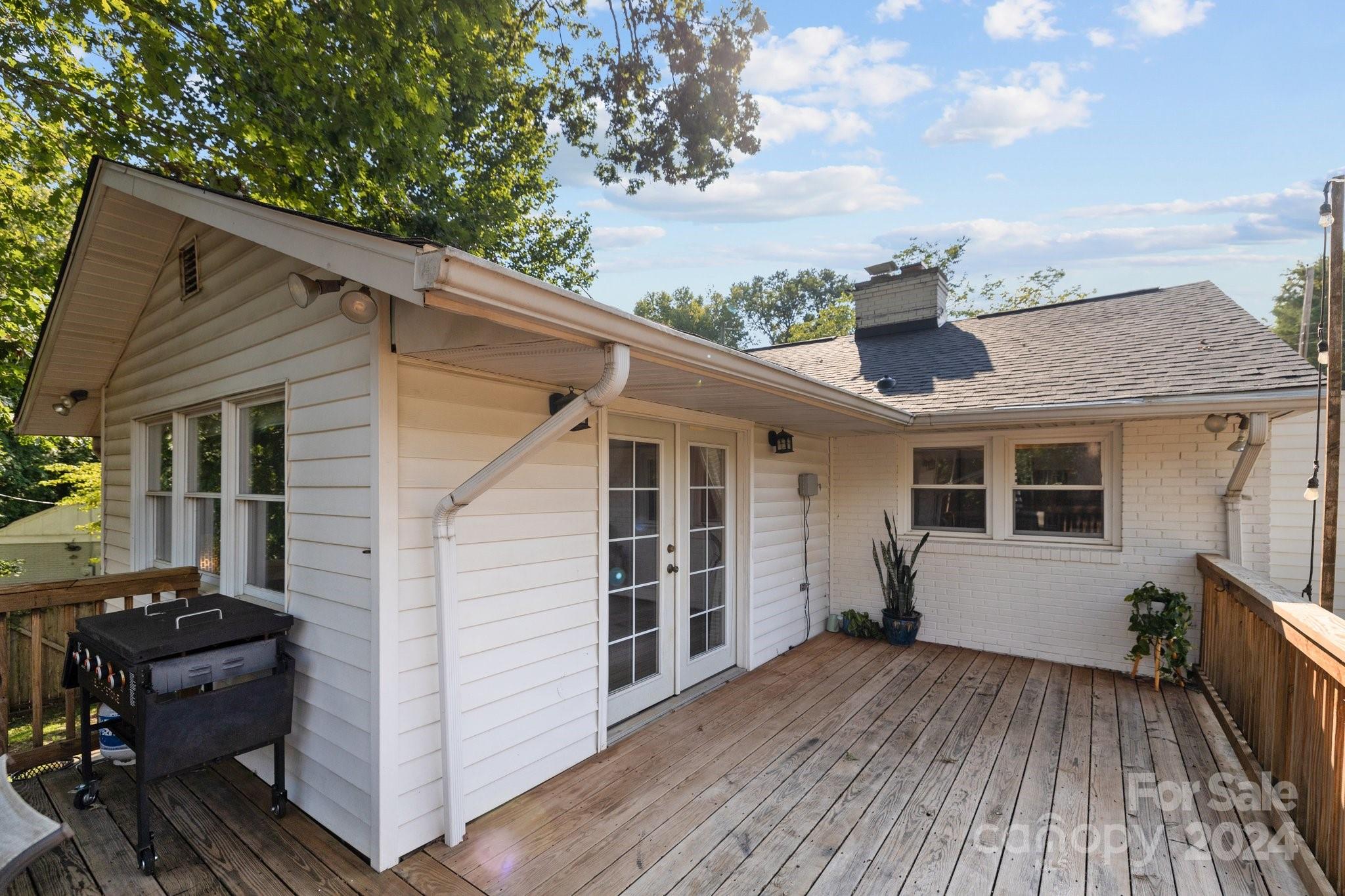 Madison Park - Residential