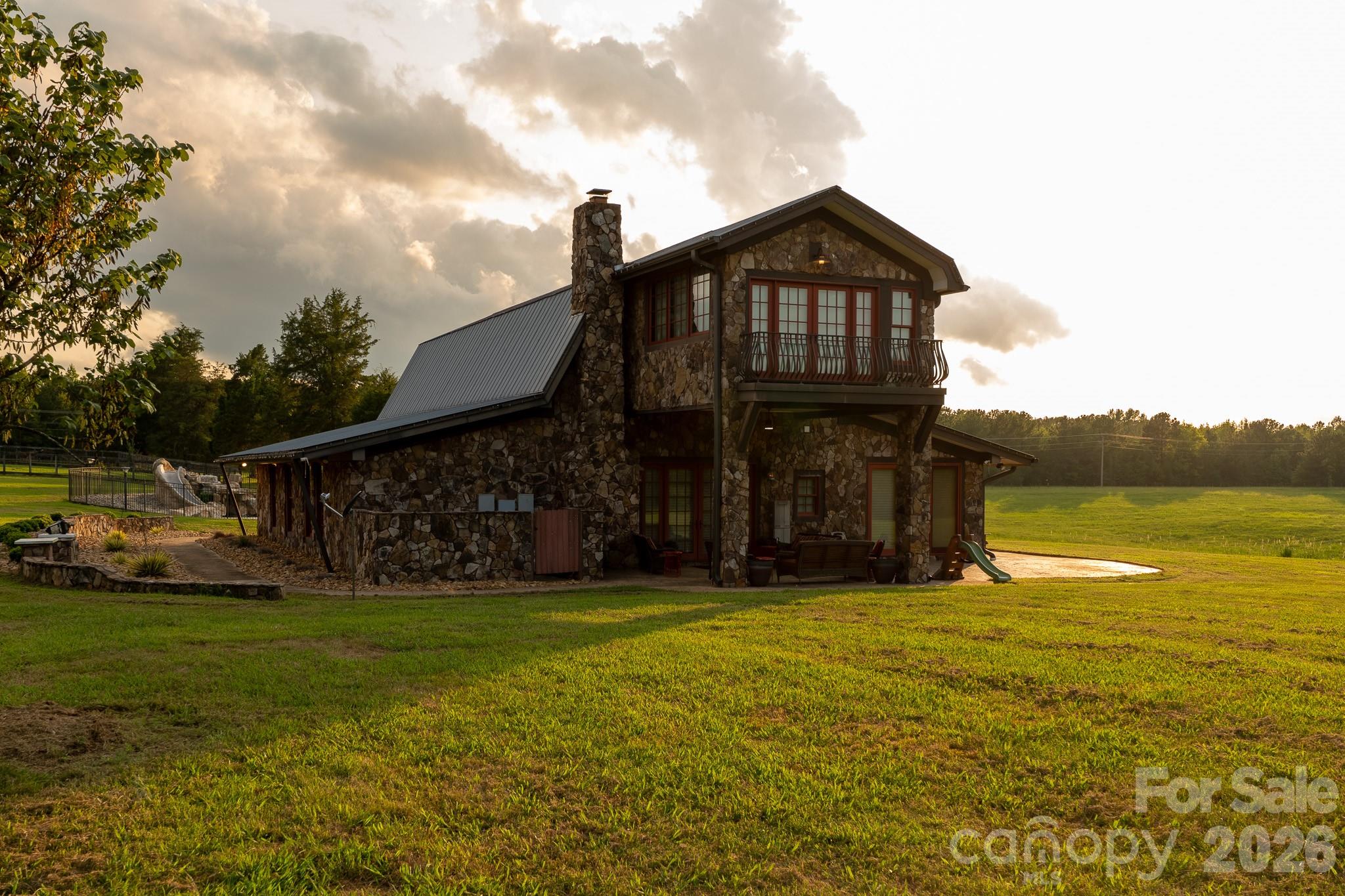 2800 Waxhaw Indian Trail Road S