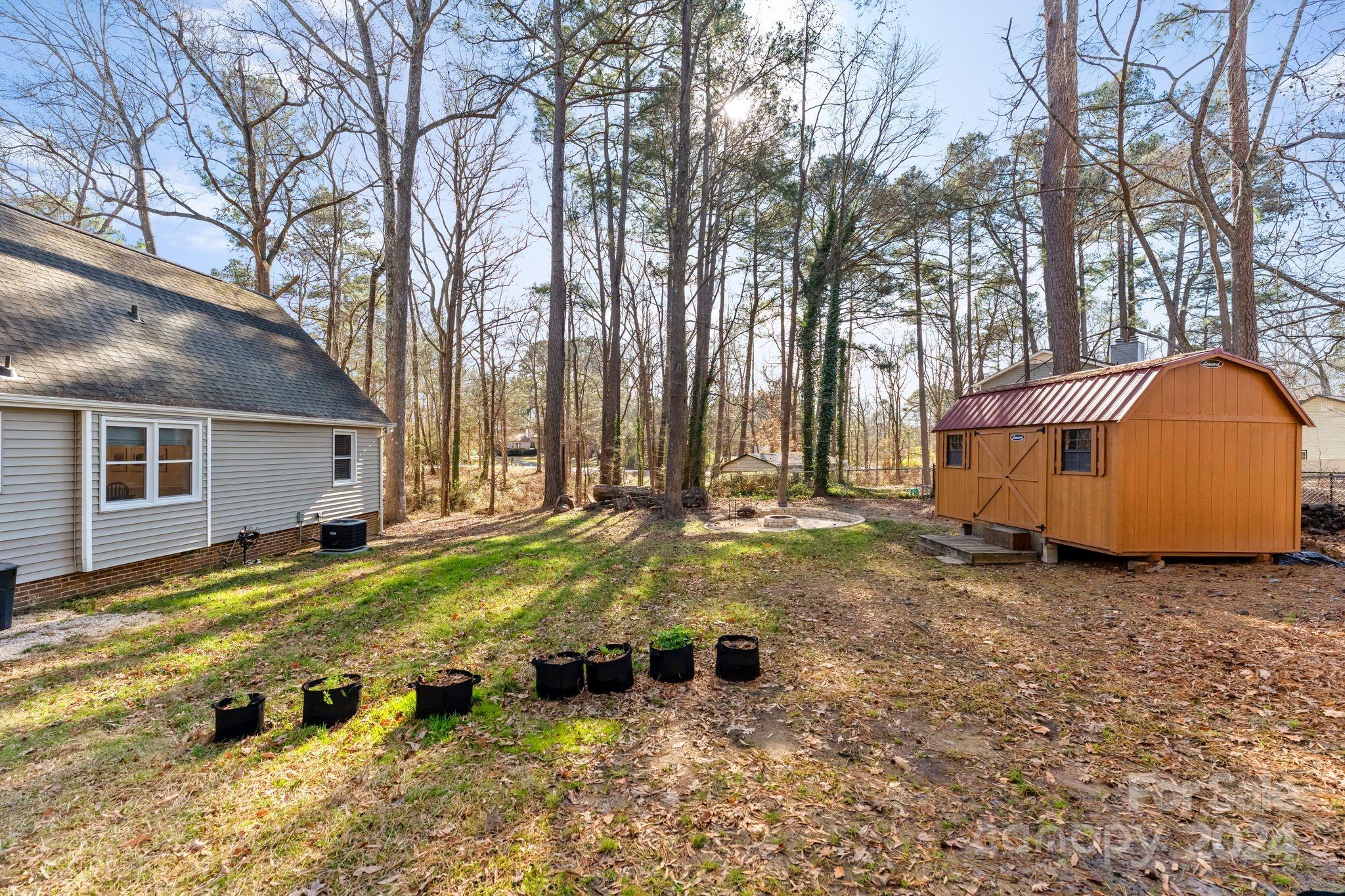 Country Oaks - Residential
