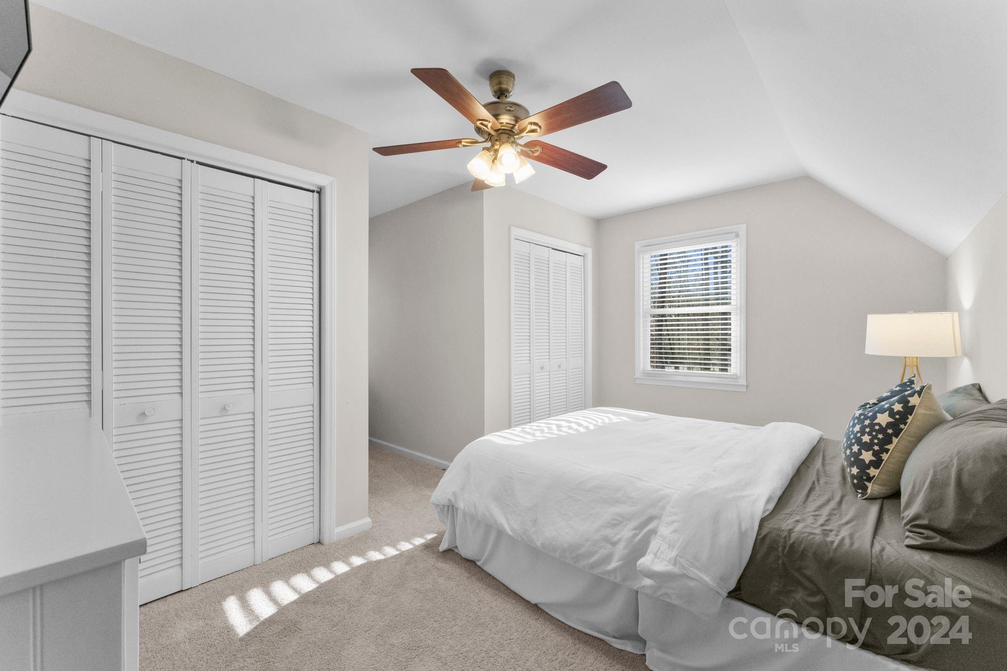 Country Oaks - Residential