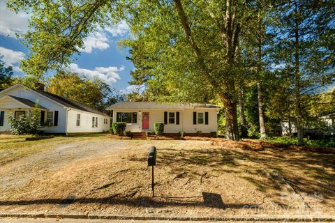 333 Hillandale Street NE Concord NC 28025