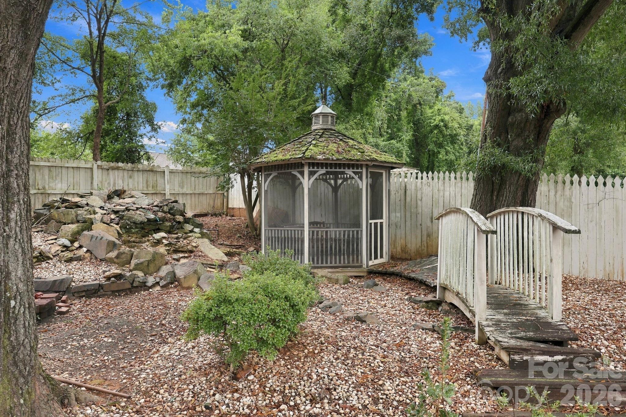 6423 Snow Bird Lane