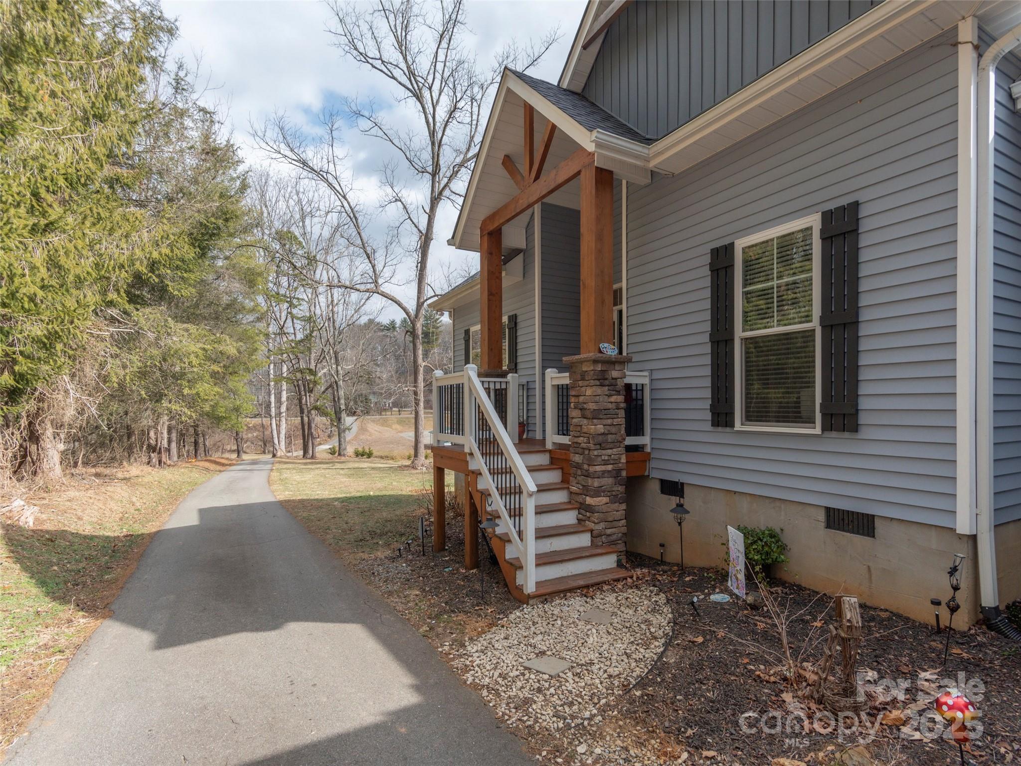 176 Sardis Road
