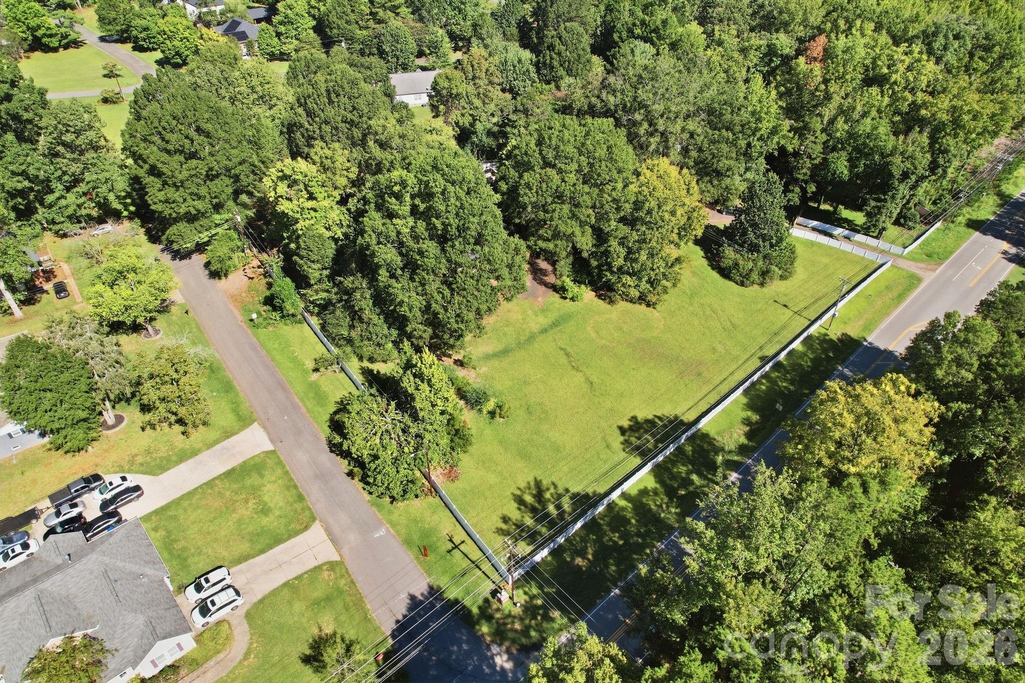 8911 Mt Holly-Huntersville Road