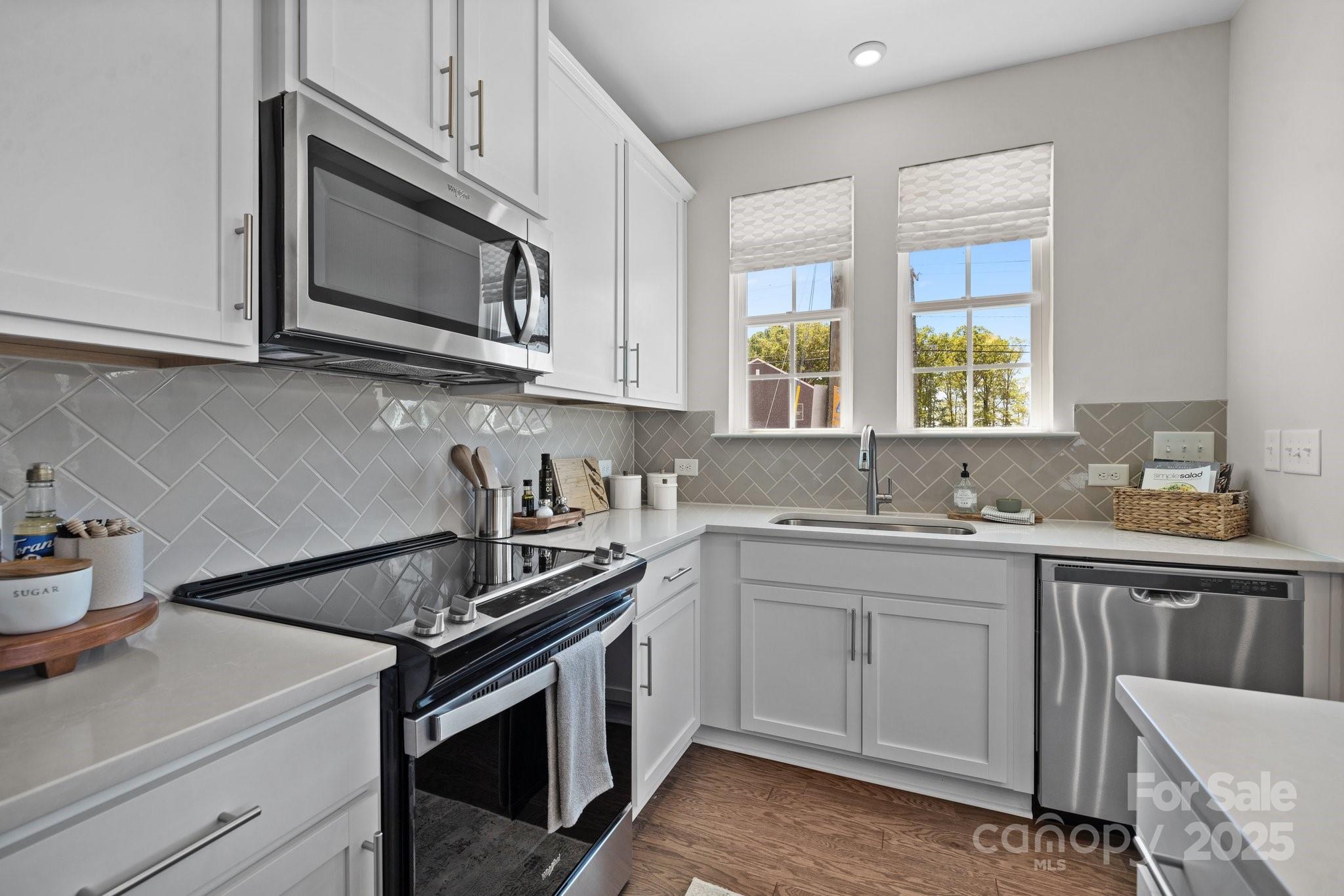 Greenway Overlook - Residential