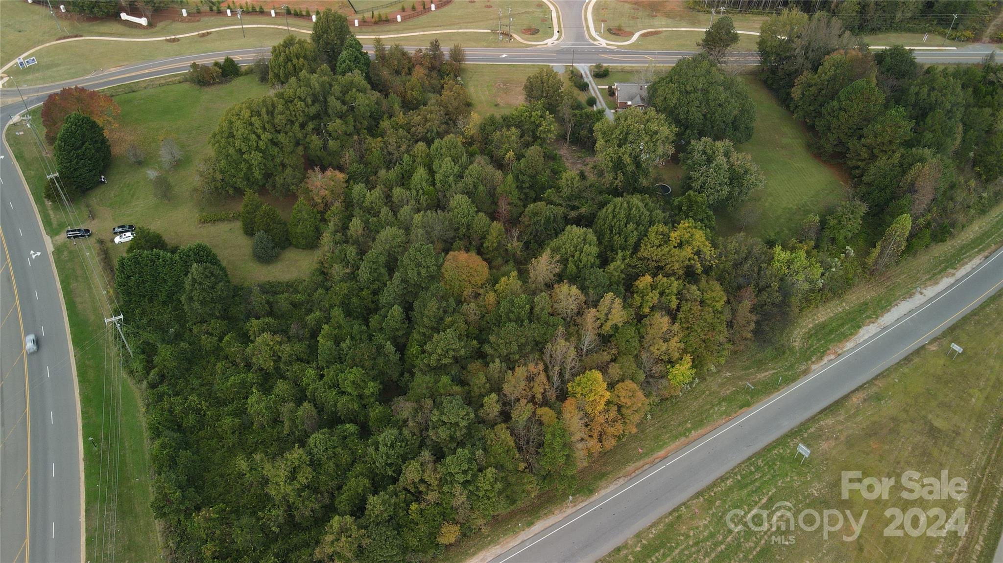 8925 Fairview Road