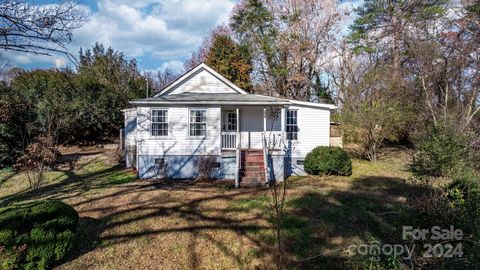 A home in Tryon