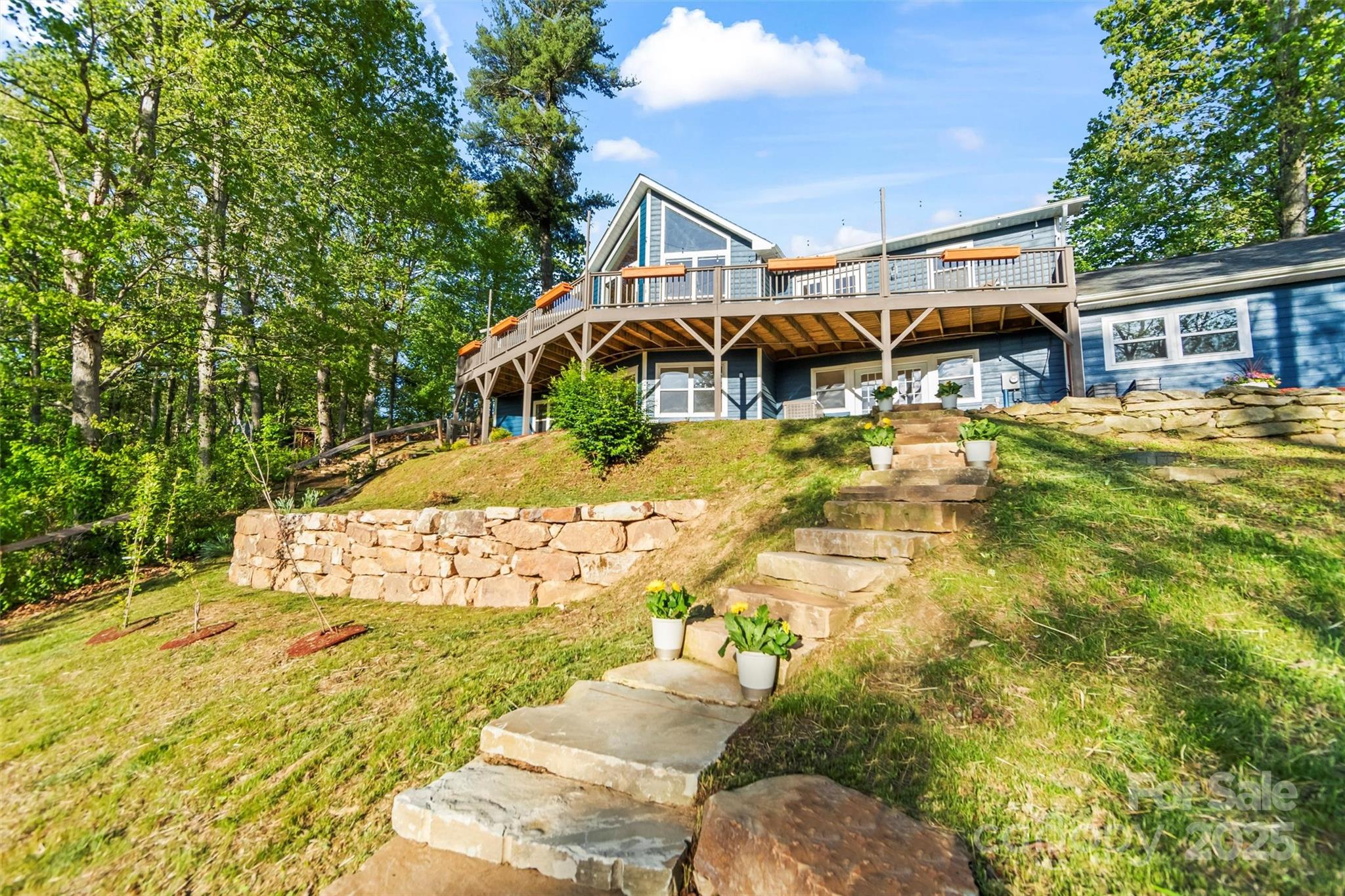 84 Halfmoon Way