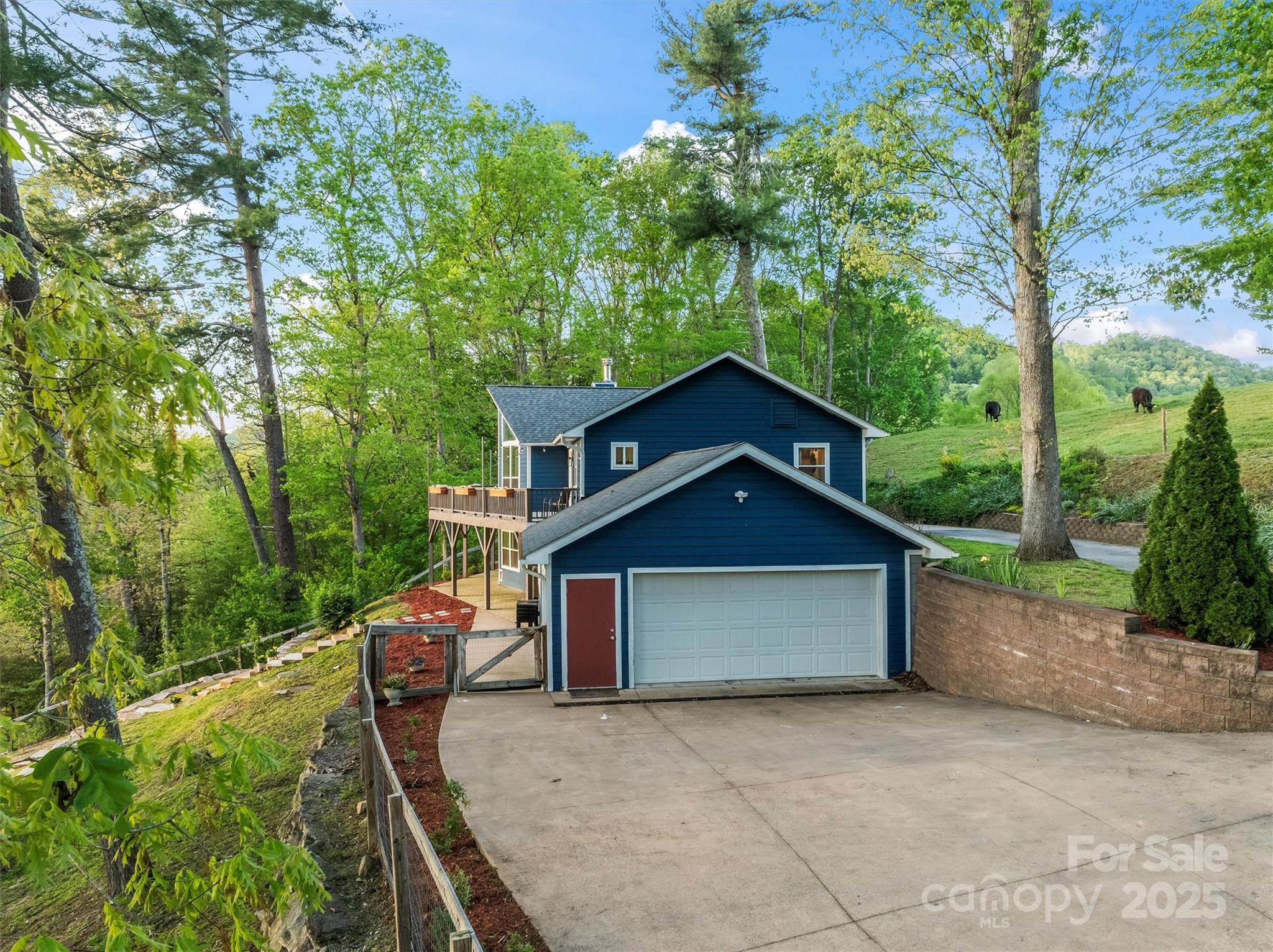84 Halfmoon Way