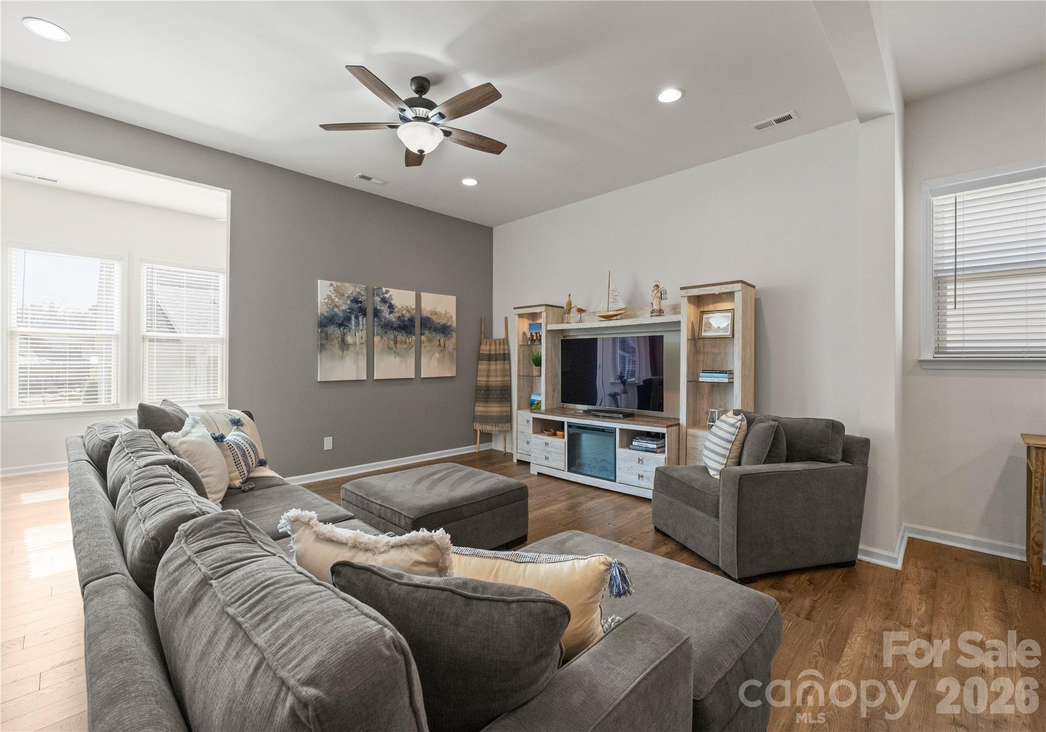 Pinnacle At Wesley Chapel - Residential