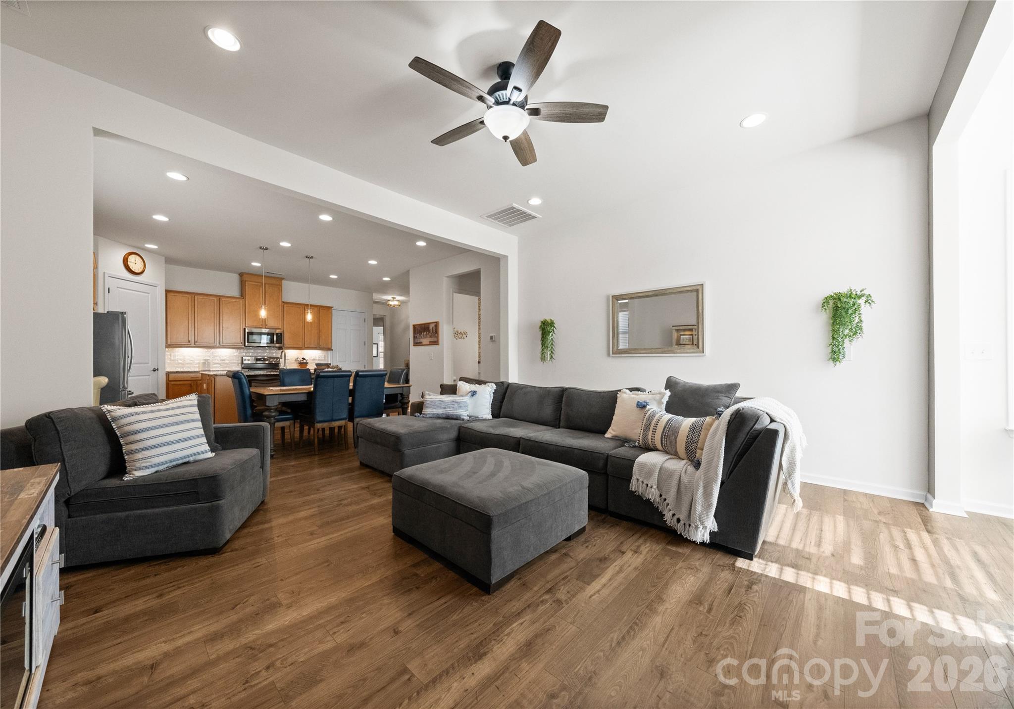 Pinnacle At Wesley Chapel - Residential