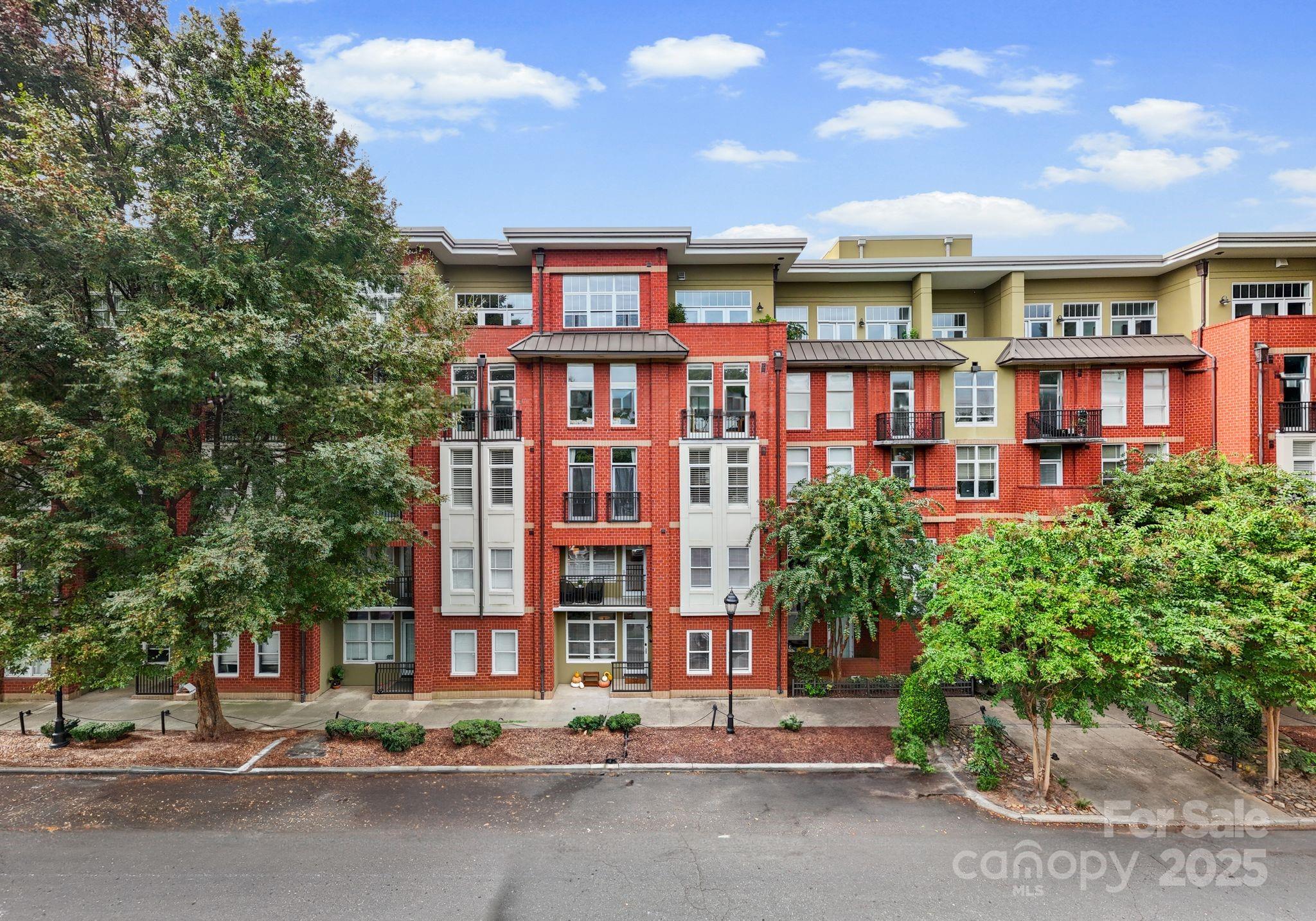 1320 Fillmore Avenue 129