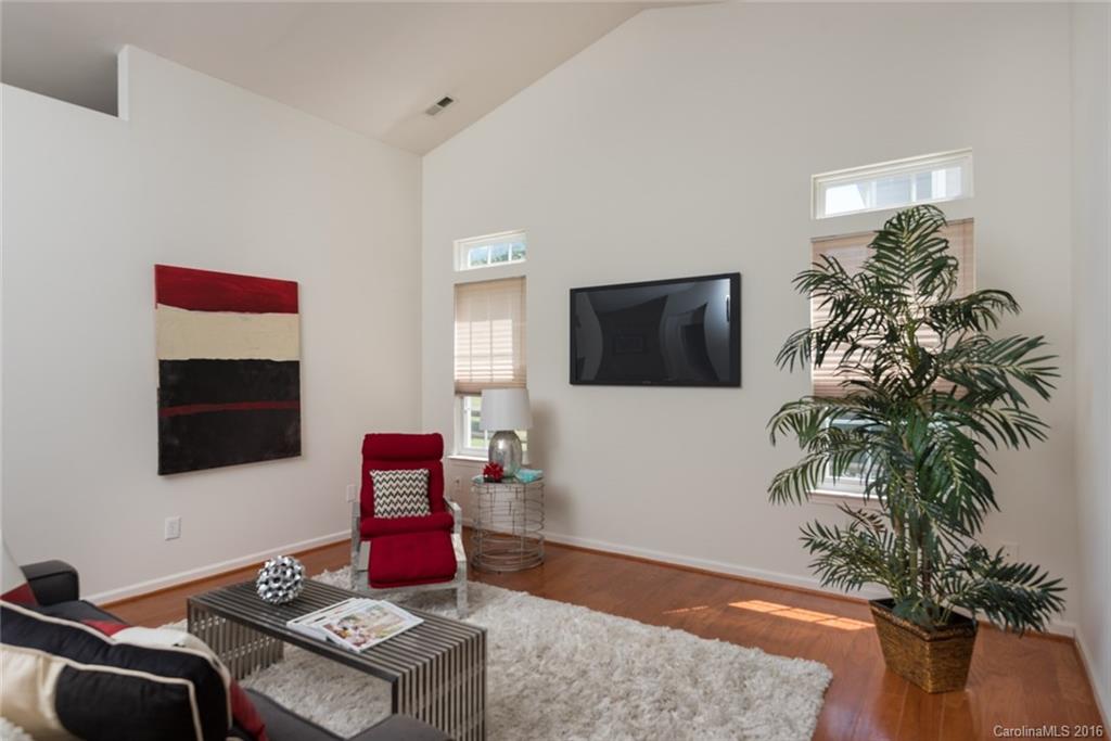 Brandon Oaks - Residential