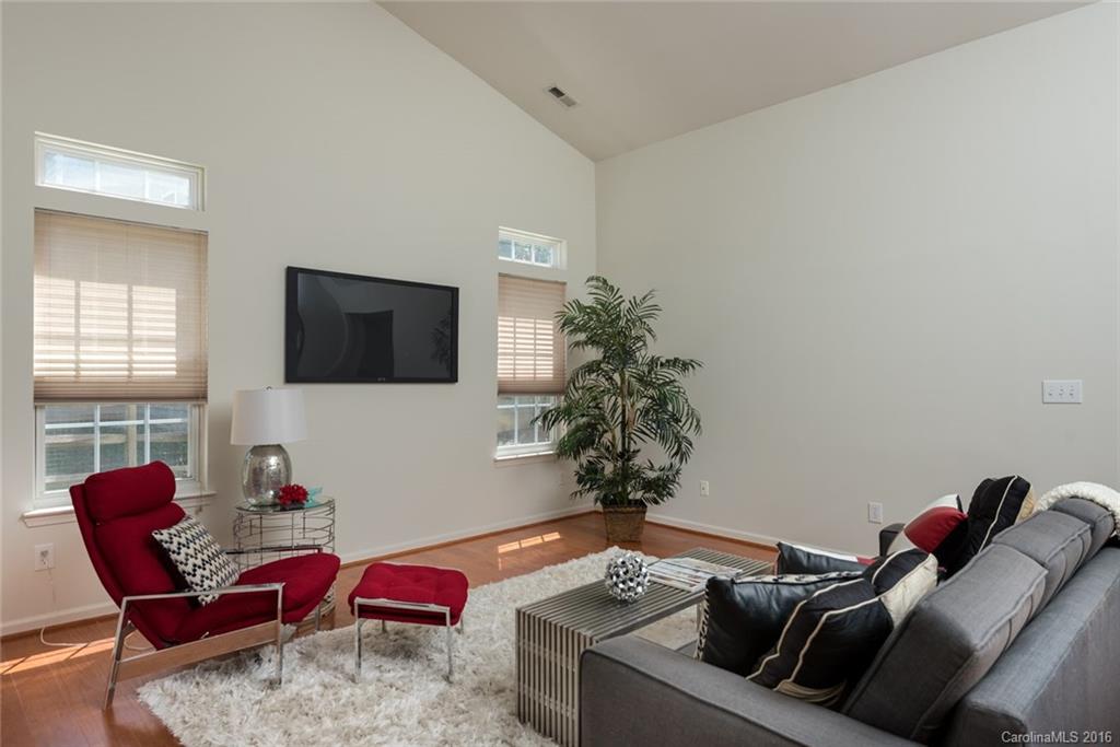 Brandon Oaks - Residential