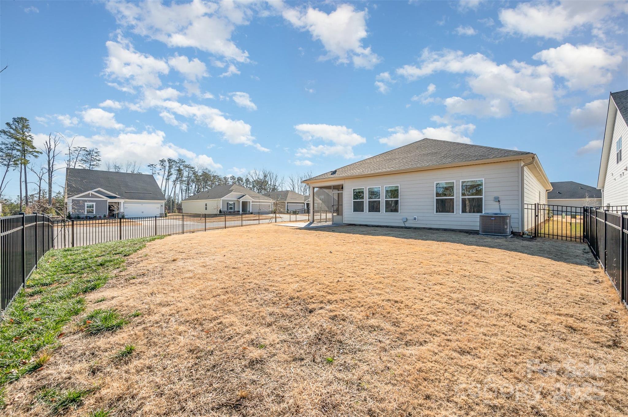 The Vineyards on Lake Wylie - Residential