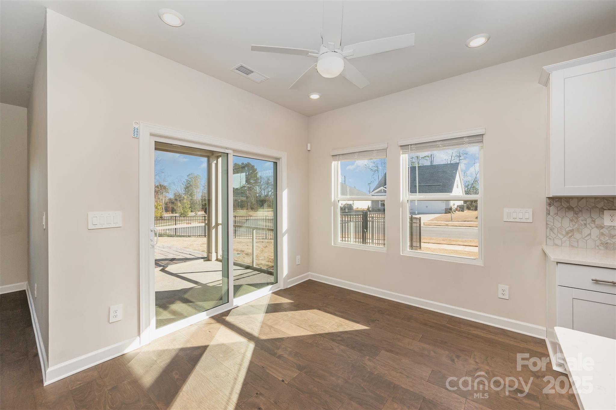 The Vineyards on Lake Wylie - Residential