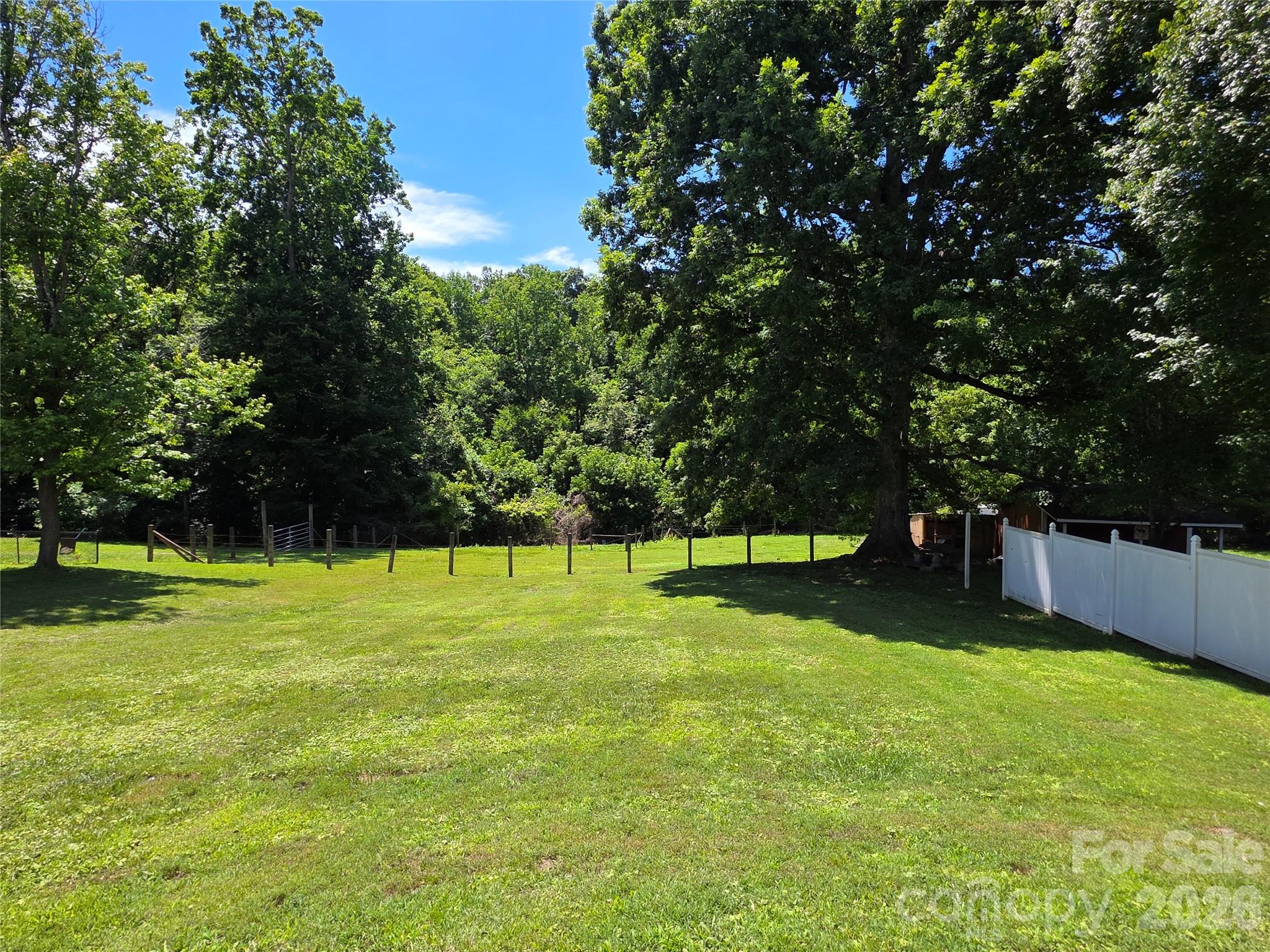 2831 Beechwood Circle