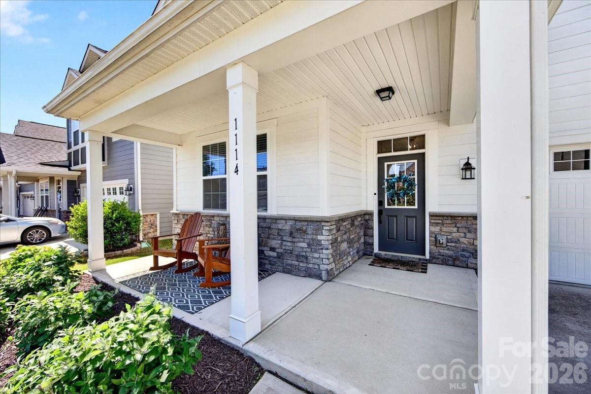 1114 Laggan Lane