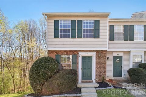 Photo of 655 Lex Drive, Charlotte, NC 28262 (MLS # 4359903)