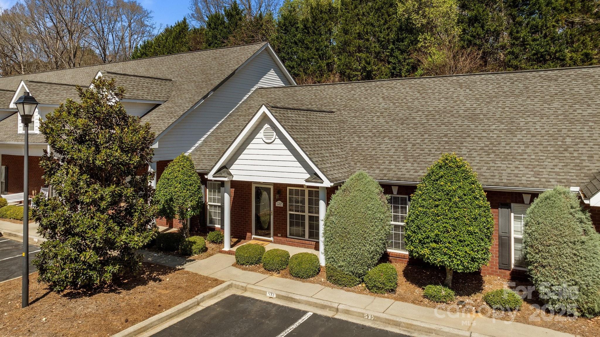 Magnolia Place - Residential