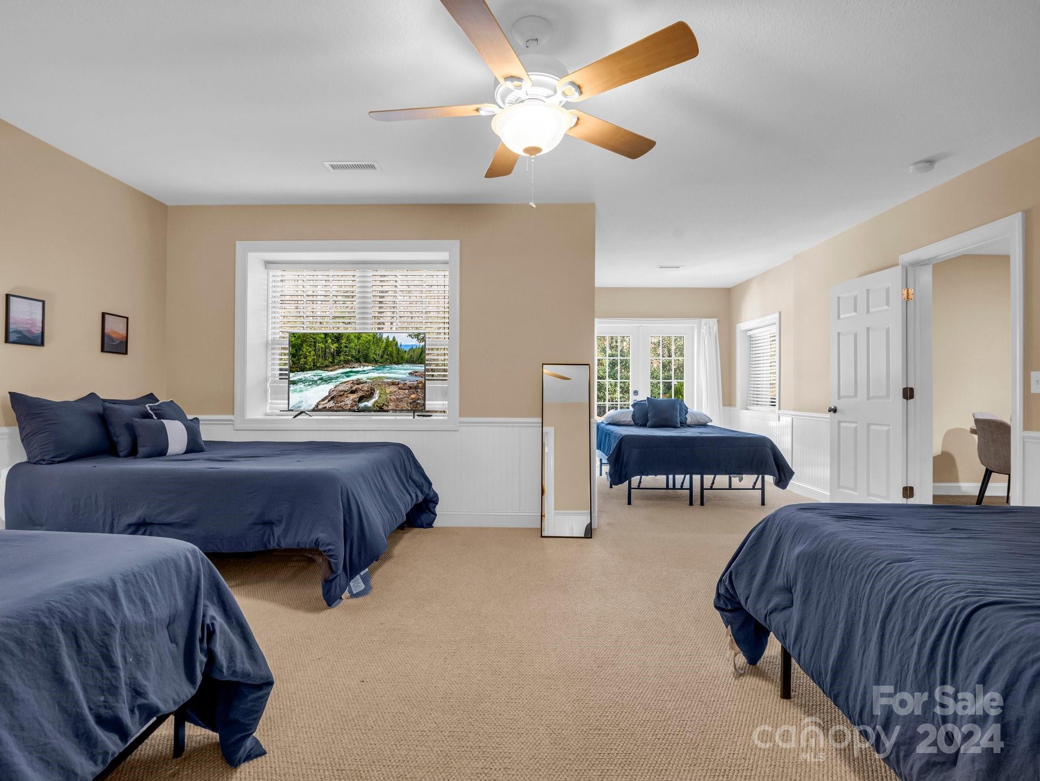 Rumbling Bald on Lake Lure - Residential