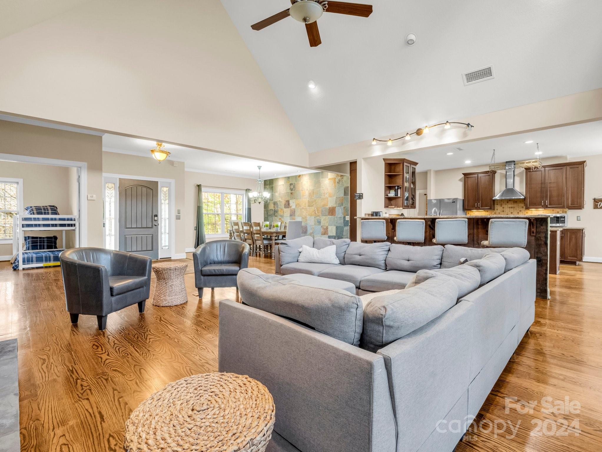 Rumbling Bald on Lake Lure - Residential