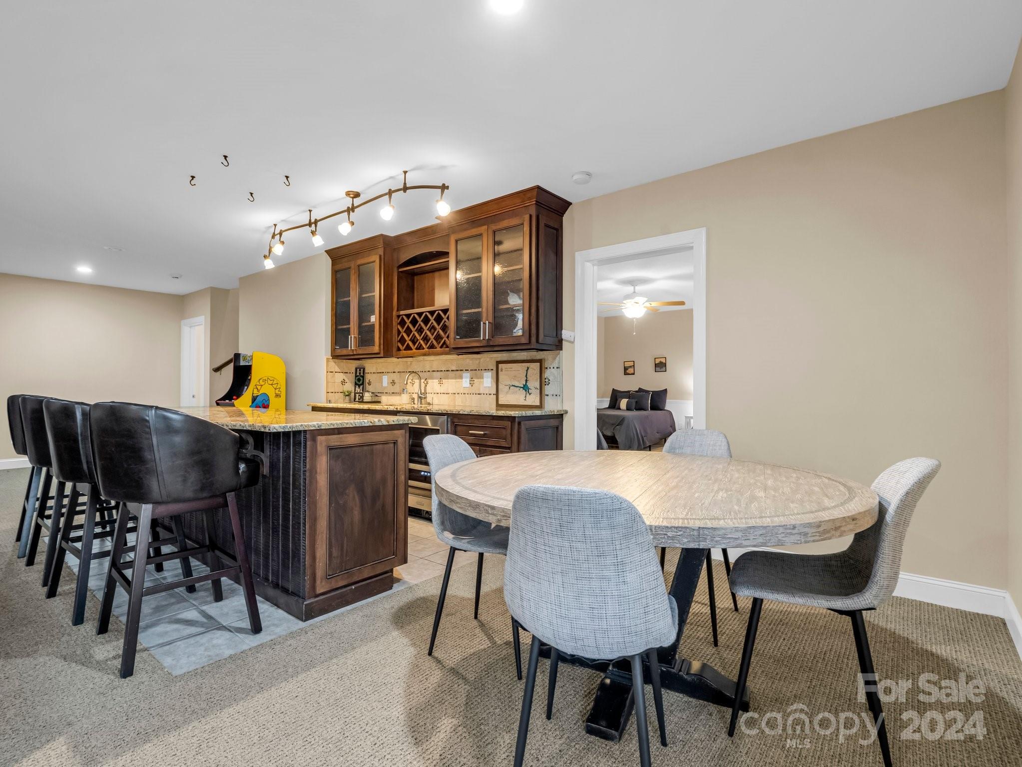 Rumbling Bald on Lake Lure - Residential