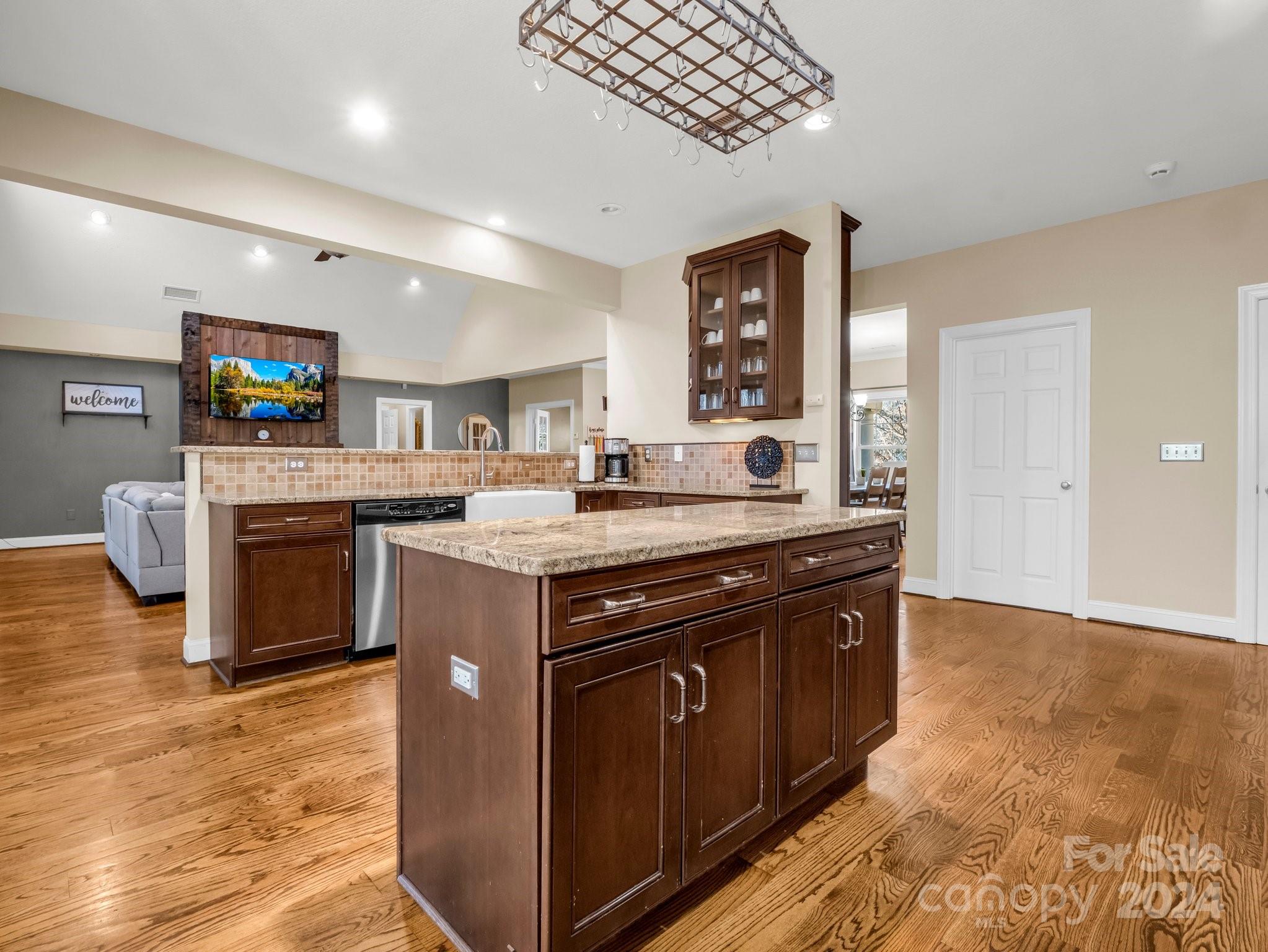 Rumbling Bald on Lake Lure - Residential