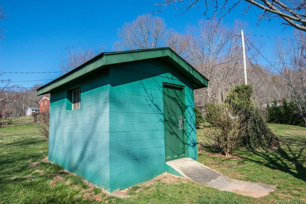 Haw Creek - Residential