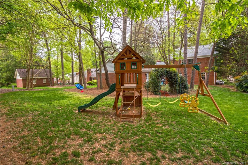 Sardis Forest - Residential