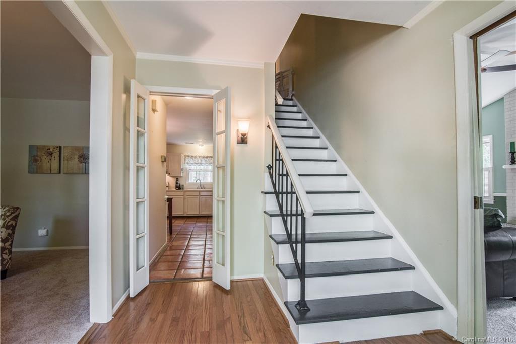 Sardis Forest - Residential