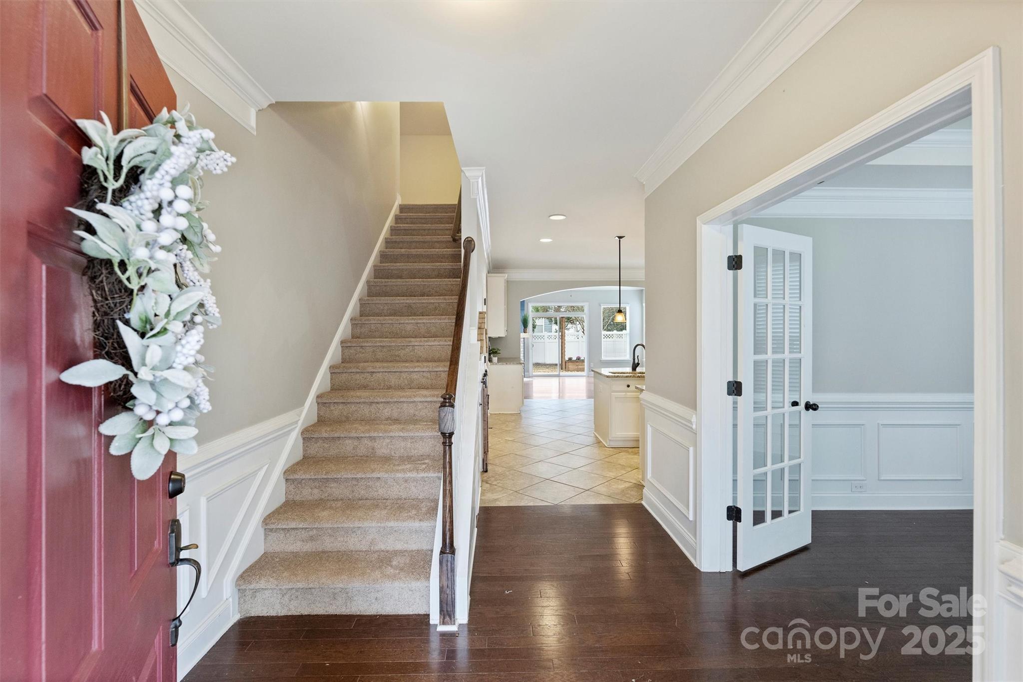 1111 Saratoga Boulevard