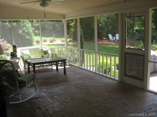 Country Club Estates - Residential