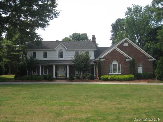 Country Club Estates - Residential