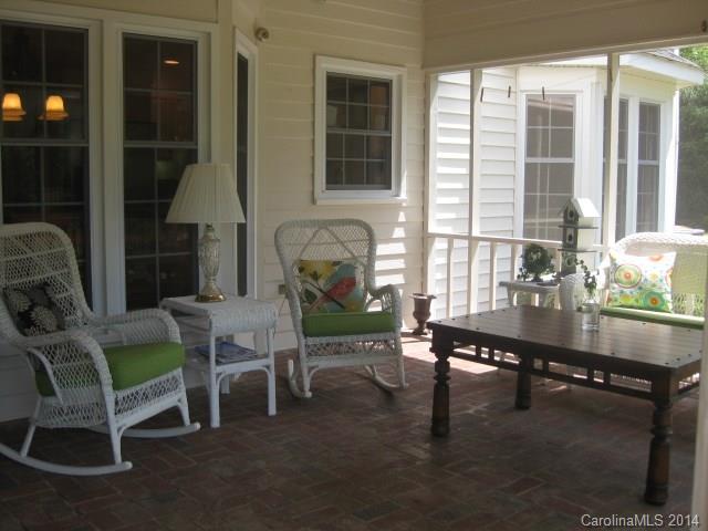 Country Club Estates - Residential