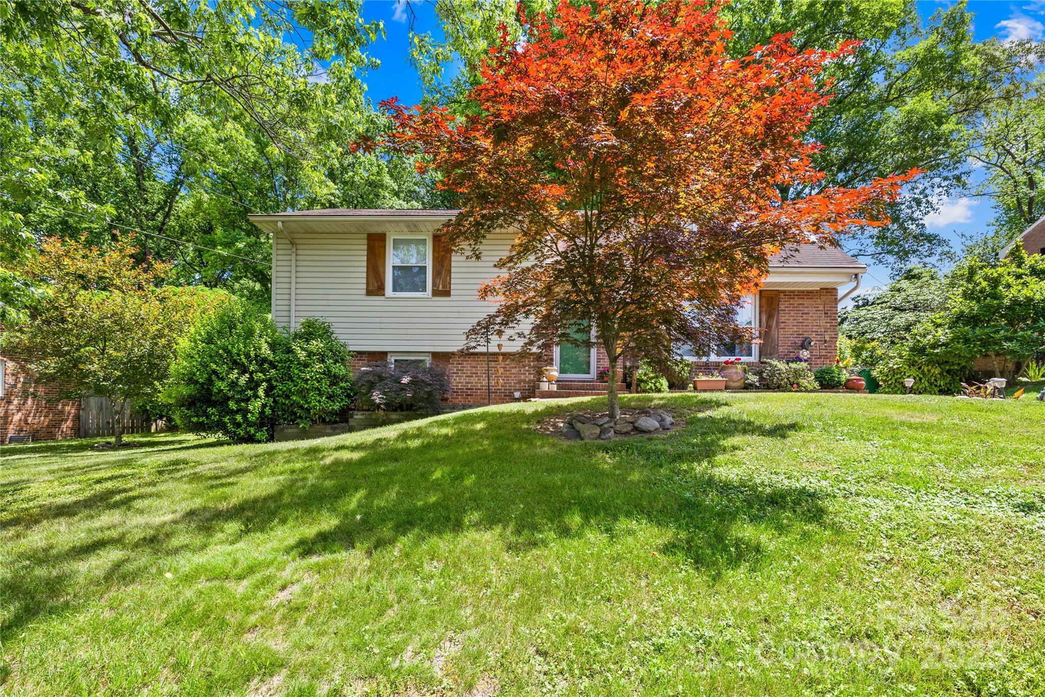 4901 White Oak Road