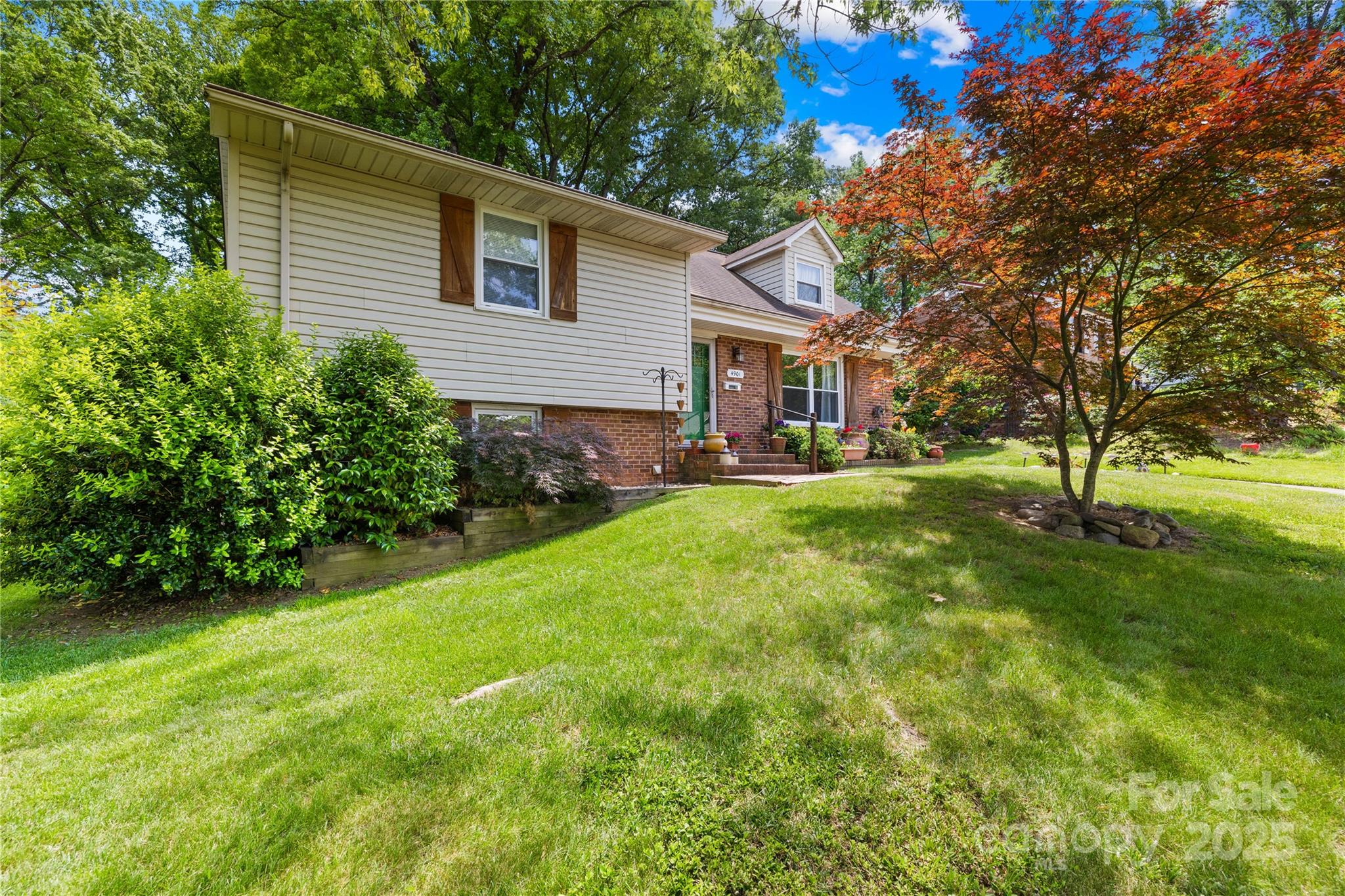 4901 White Oak Road