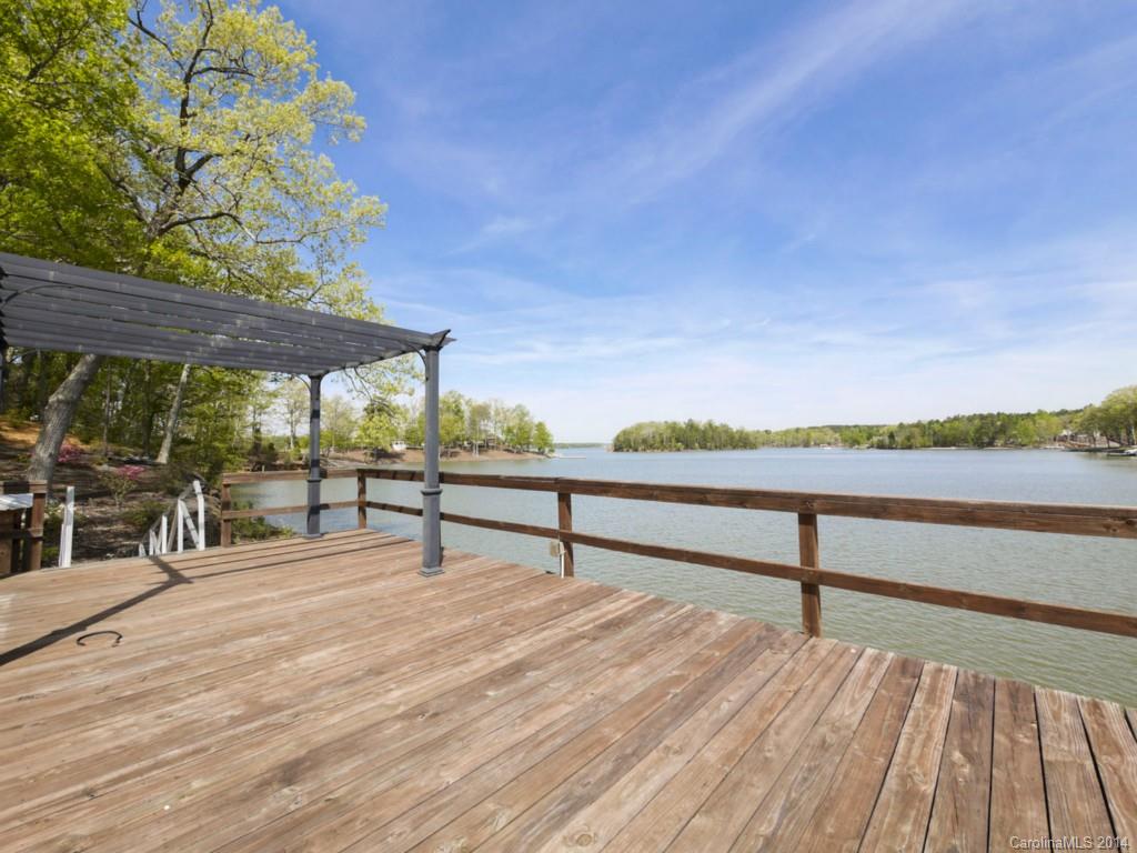 Tega Cay - Residential