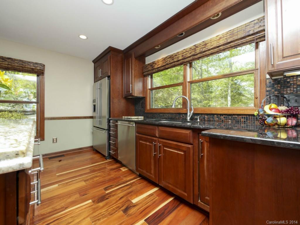 Tega Cay - Residential