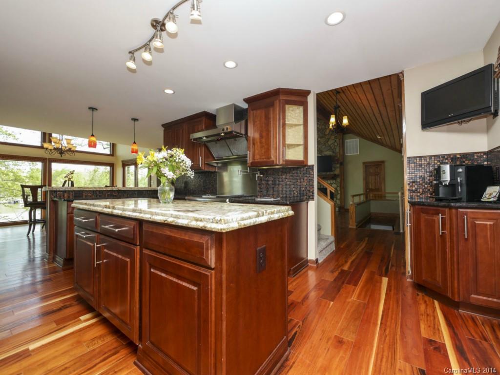 Tega Cay - Residential