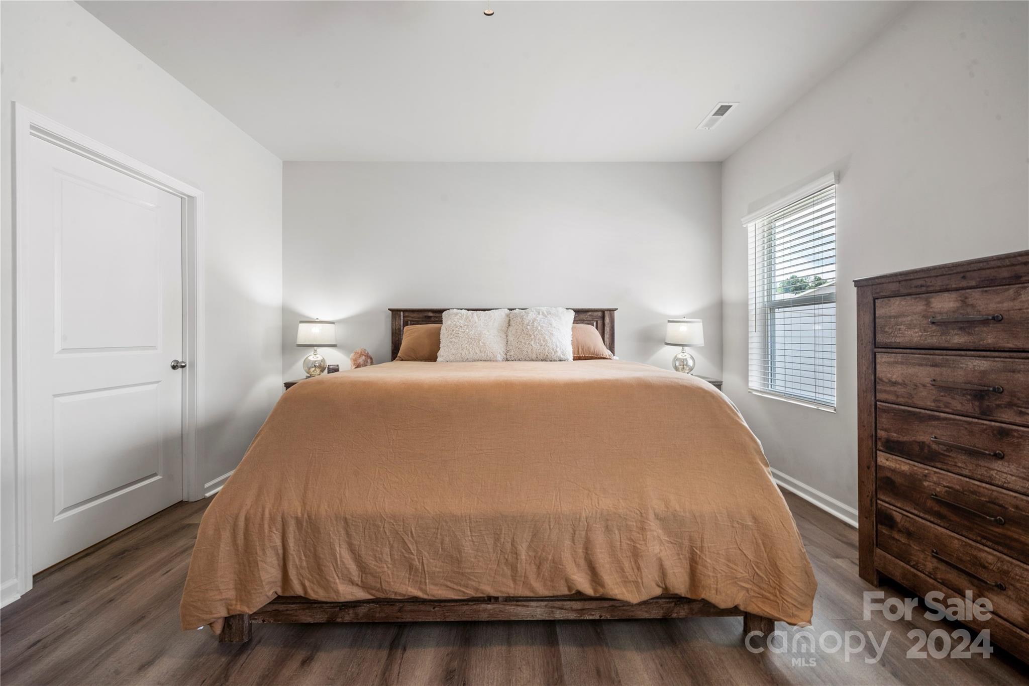 Main Street Station - Residential