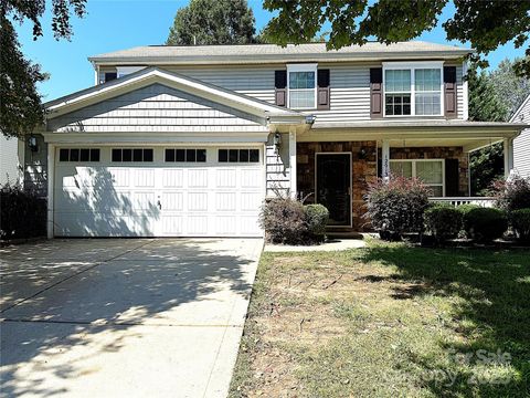 Photo of 12013 Bending Branch Road, Charlotte, NC 28227 (MLS # 4305660)