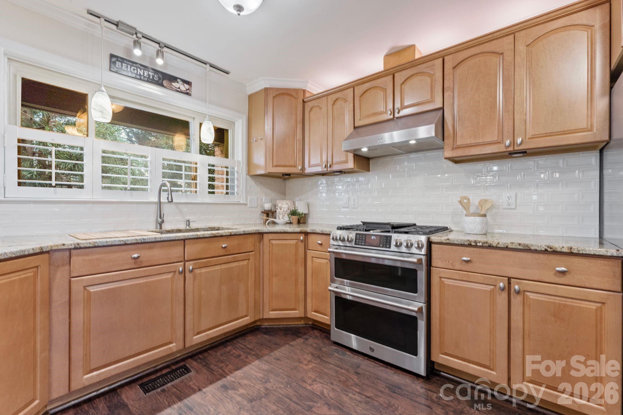 5351 Murrayhill Road