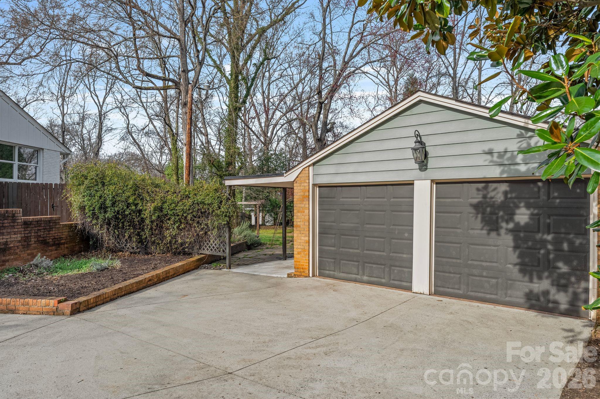 Madison Park - Residential