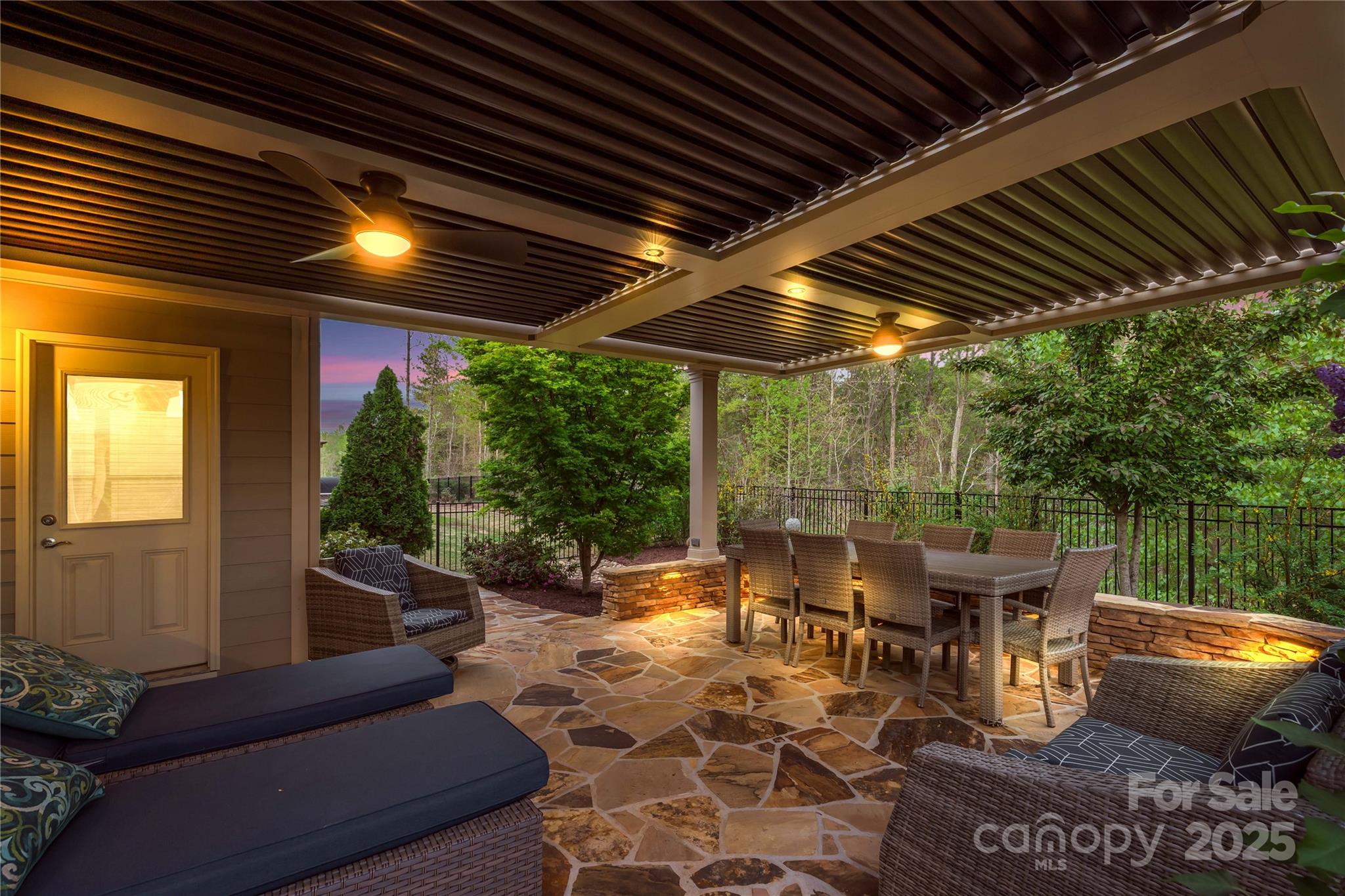 Queensbridge - Residential